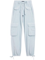 φαρδιά παντελόνια ...