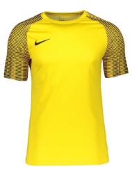 t-shirt με κοντά μανίκια ...