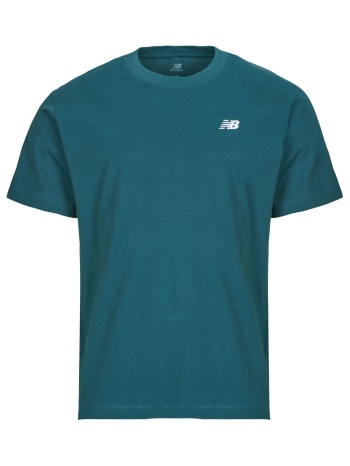 t-shirt με κοντά μανίκια new balance sport essentials σε προσφορά