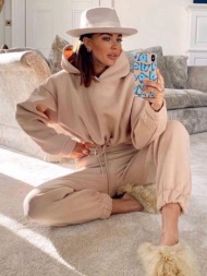 σετ φορμες -keisi nude