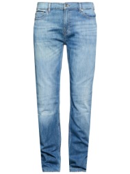 7 for all mankind ...