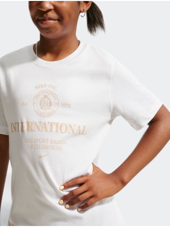 nike sportswear big kids` t-shirt
