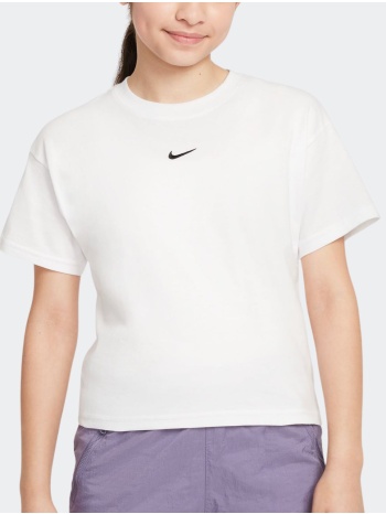 nike sportswear essential big girls t-shirt