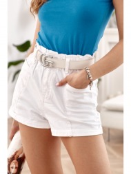 shorts with white cuff