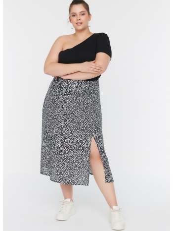 trendyol curve black slit woven skirt σε προσφορά