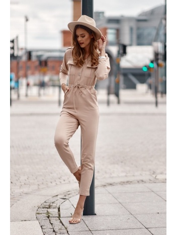 casual women`s suit with collar, beige σε προσφορά