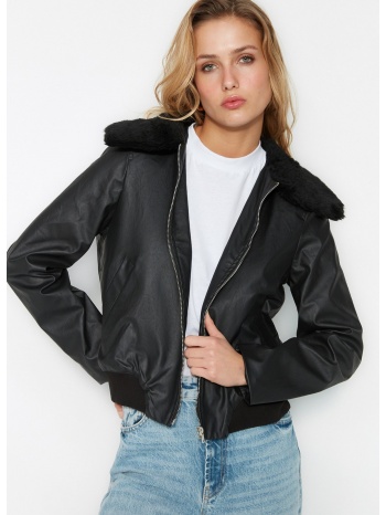 trendyol black collar plush detailed faux leather coat σε προσφορά