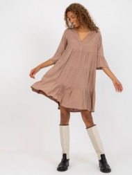 light brown dress with frills and v-neck sublevel