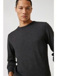 koton basic knitwear sweater with knitting detail, crew neck.