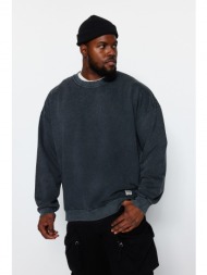 trendyol anthracite men`s relaxed/comfortable cut, washable effect 100% cotton sweatshirt.
