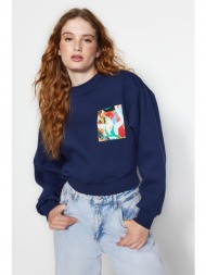 trendyol navy blue thick inside with fleece printed crew neck comfortable cut crop knitted sweatshir