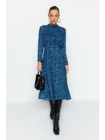 trendyol blue midi λεοπάρδαλη μοτίβο υφαντό υφαντό φόρεμα σε προσφορά