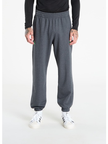 παντελόνια adidas mercedes - amg petronas formula one team σε προσφορά