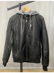 ανδρικό μαύρο μπουφάν δερματίνη με ραφές στους ώμους και λάστιχο στα τελειώματα 258971