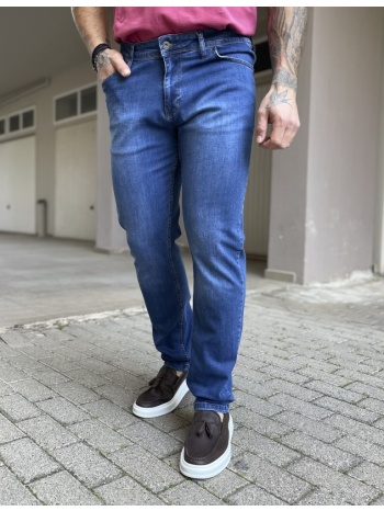 ανδρικό μπλε ξεβαμμένο τζιν ελαστικό σε ίσια γραμμή με