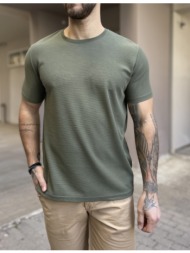 ανδρική χακί κοντομάνικη μπλούζα με ανάγλυφο ύφασμα r250330