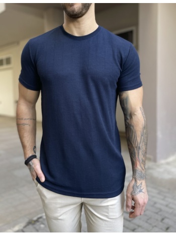 ανδρική μπλε κοντομάνικη μπλούζα με ανάγλυφο ύφασμα r250332