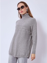 ζιβάγκο με ανάγλυφες λεπτομέρειες sq1556.4866+2