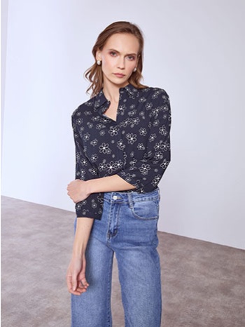 πουκάμισο με λουλούδια sq7616.3723+3 σε προσφορά