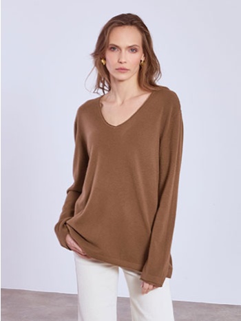 πουλόβερ με αφινίριστες λεπτομέρειες sq1042.4320+2 σε προσφορά