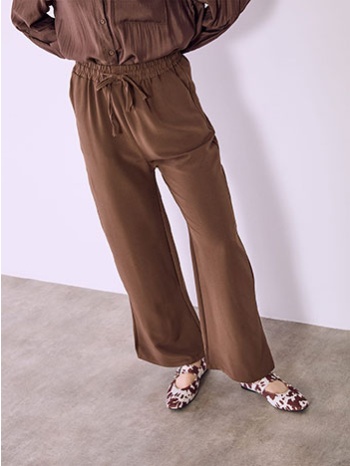 παντελόνα μονόχρωμη sq1430.1733+3 σε προσφορά