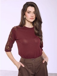 μπλούζα με δαντέλα στο ...