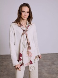 σετ τριών τεμαχίων με ...