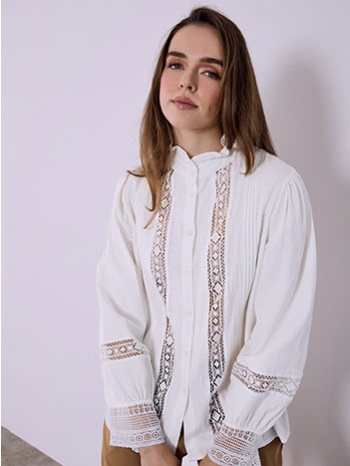 πουκάμισο με κεντητά διάτρητα σχέδια sq9844.3087+2 σε προσφορά