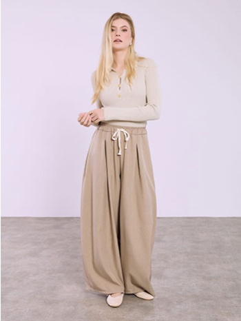 παντελόνα με πιέτες sq7880.1216+2 σε προσφορά