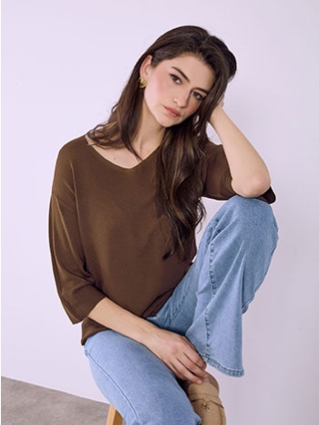 μπλούζα με ανάγλυφες λεπτομέρειες sq7572.4820+2 σε προσφορά