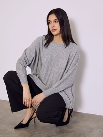 πουλόβερ με ανάγλυφες ρίγες sq7568.4057+2 σε προσφορά