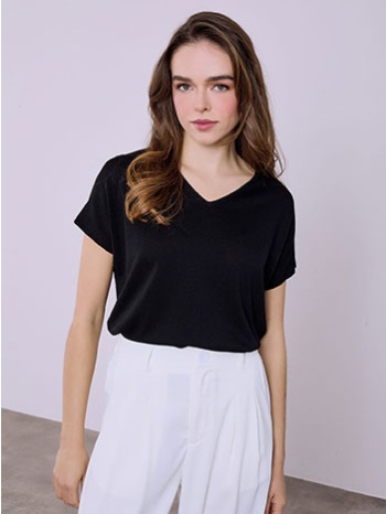 μπλούζα με v λαιμόκοψη sq7693.4068+4 σε προσφορά