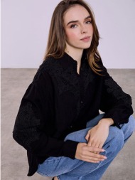 πουκάμισο με κεντητές ...