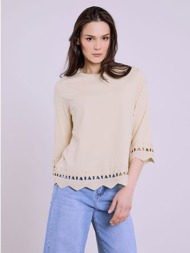 μπλούζα με κέντημα στο τελείωμα sq7616.4920+3