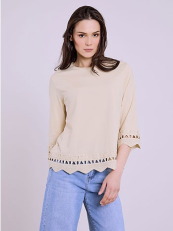 μπλούζα με κέντημα στο τελείωμα sq7616.4920+3