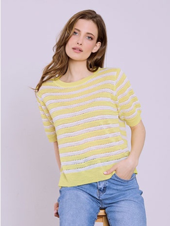 μπλούζα με διάτρητες λεπτομέρειες sq7583.4260+2 σε προσφορά