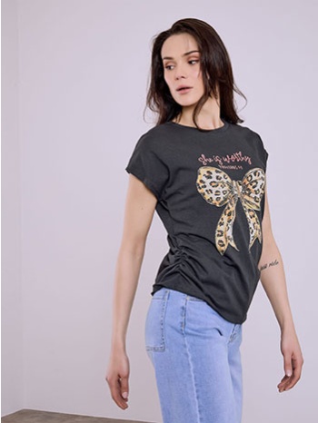 μπλούζα με τύπωμα φιόγκο sq7578.4258+5 σε προσφορά