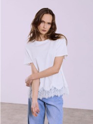 μπλούζα με δαντέλα στο τελείωμα sq7572.4586+1