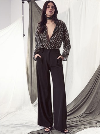 παντελόνα μονόχρωμη με πιέτες sq7880.1071+1