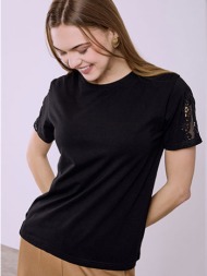 μπλούζα με δαντέλα και παγιέτες στο μανίκι sq7616.4927+1