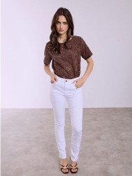 τζιν σε ίσια γραμμή sq1796.1009+1