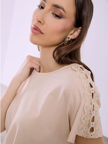 μπλούζα με δαντέλα και strass sq7616.4991+3