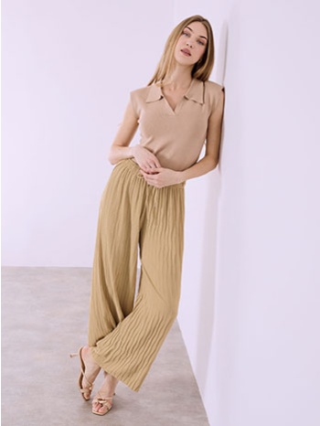 παντελόνα με πλισέ λεπτομέρειες sq1430.1458+7 σε προσφορά