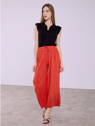 παντελόνα με πλισέ λεπτομέρειες sq1430.1458+3