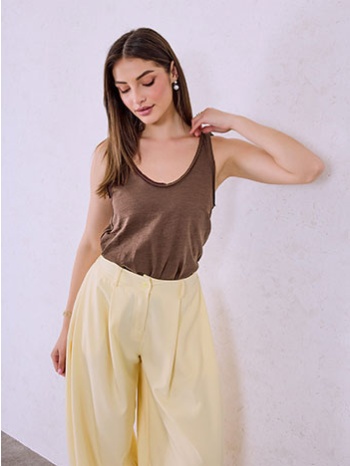 τοπ με αφινίριστες λεπτομέρειες sq9489.4831+2