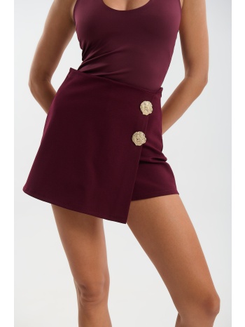 σορτς-φούστα με χρυσά κουμπιά σε προσφορά