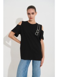 t-shirt με cut out και ...