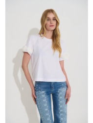 t-shirt dejavu με τριαντάφυλλα στους ώμους