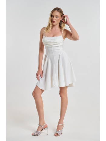 φόρεμα με δαντέλα & draped μπούστο σε προσφορά