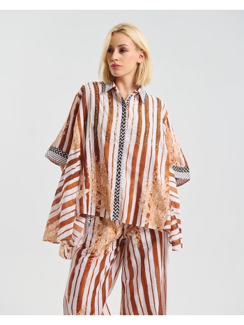 πουκάμισο ble oversized με καφέ ρίγες & κοχύλια σε προσφορά